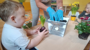 f5bc725f-9aa0-4f79-b0d7-72ce97abbb45